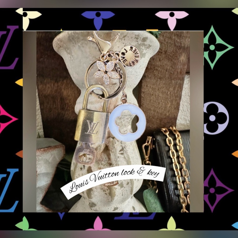🔑 Louis Vuitton Vintage Lock & Key #342 - Picture 3 of 8